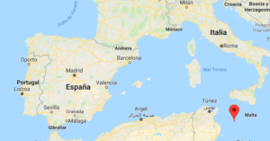 mapa en el que se ve España e Italia y se señala la isla Lampedusa